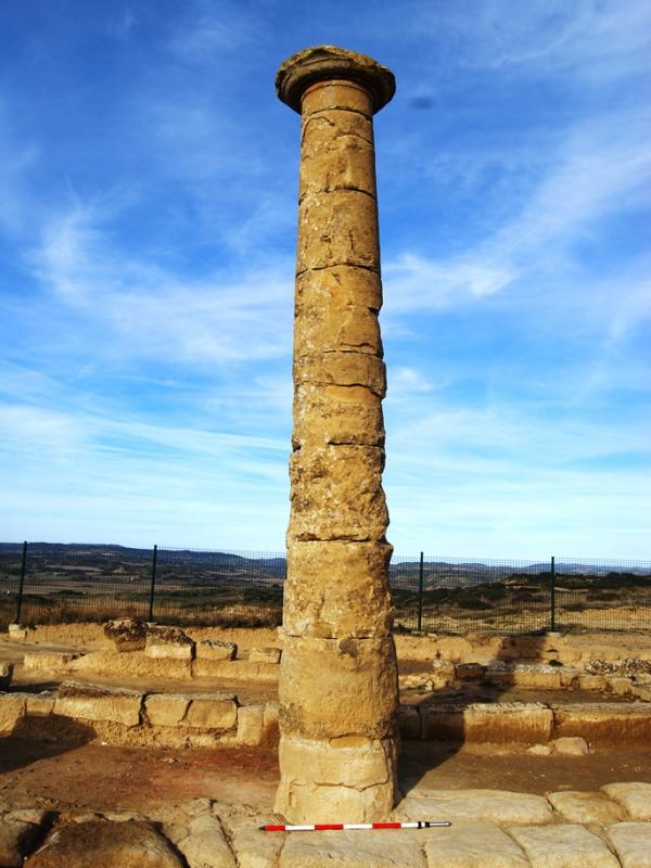 Columna de Los Bañales