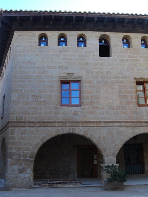 Fachada ayuntamiento Torrecilla de Alcañiz